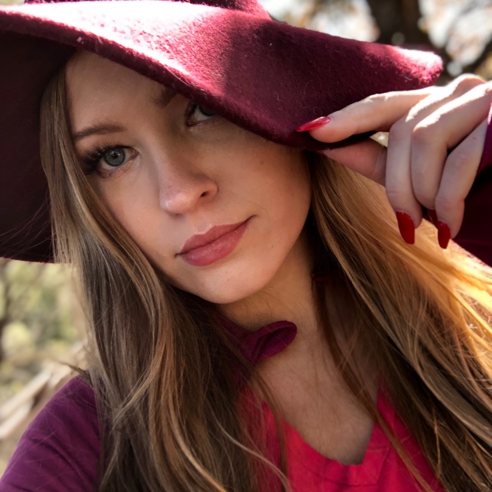 Meet your Posher, Ali Grace